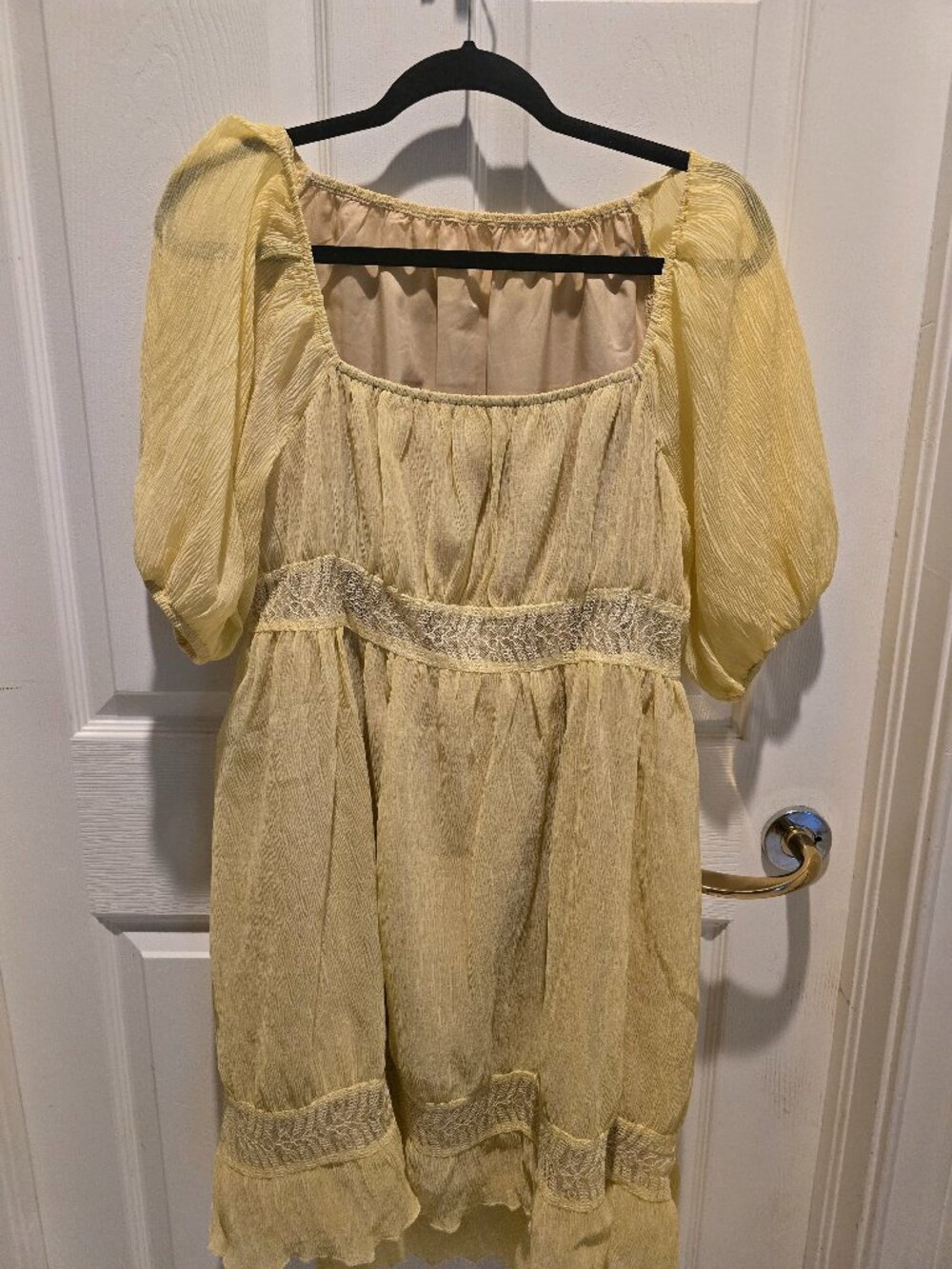 Yellow spring dress with sleeves SMALL